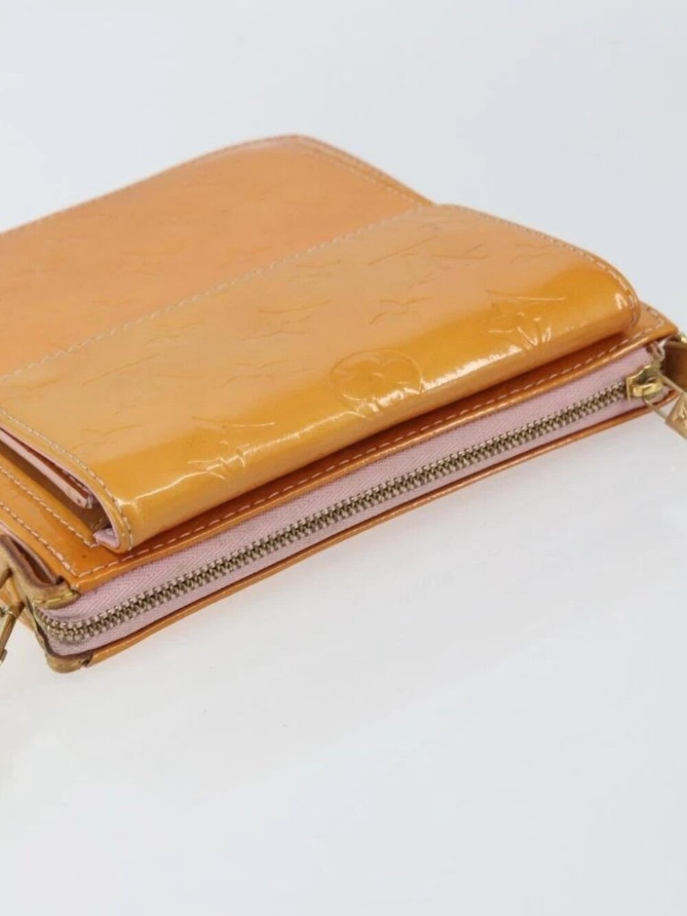LOUIS VUITTON Monogram Vernis Motto Pouch Marshmallow Pink M91312 - Picture 8 of 15